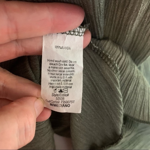 KyeMi | Olive off the shoulder shift dress - Picture 7 of 7